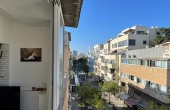 Balfour area 3 room 72m2 High ceiling Apartment for sale in Tel Aviv