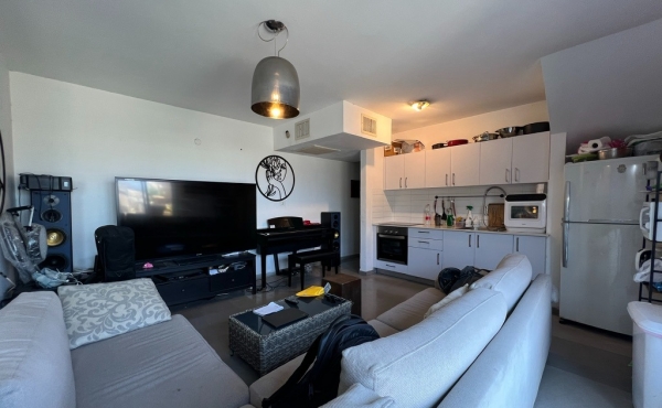 Florentine 3 rooms 65 sqm Terrace 35 sqm Parking Apartment for sale in Tel Aviv