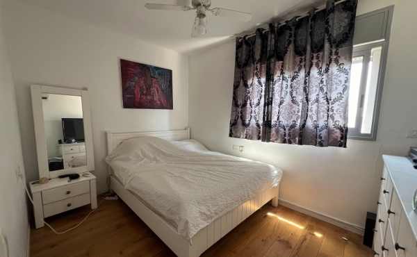 Florentine 3 rooms 65 sqm Terrace 35 sqm Parking Apartment for sale in Tel Aviv