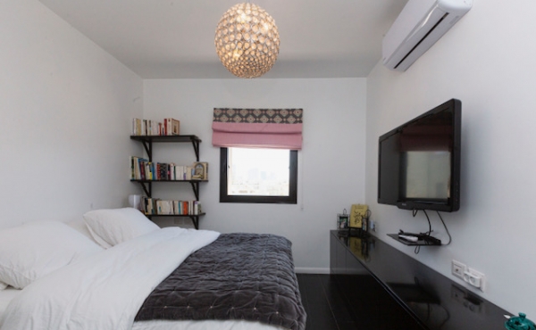 Shalom Alehem Mini Penthouse Duplex 3 bedrooms 93 sqm Terrasse 35 sqm Lift Parking Apartment for sale in Telaviv