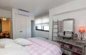 Shalom Alehem Mini Penthouse Duplex 3 bedrooms 93 sqm Terrasse 35 sqm Lift Parking Apartment for sale in Telaviv