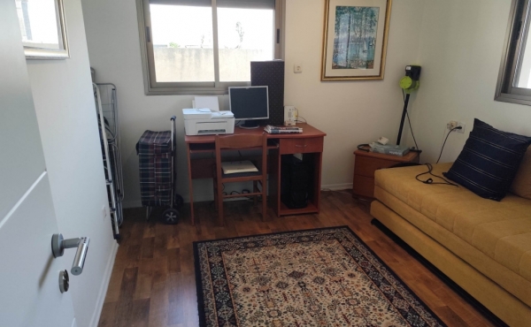 Mendele street 2 bedrooms Safe room Lift Apartment forshort term rental in Tel Aviv