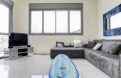 Rabbi Meir Penthouse 4 bedrooms 140 sqm Terace 60 sqm Lift Parking Apartment for sale in Tel Aviv