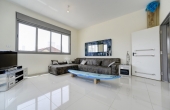 Rabbi Meir Penthouse 4 bedrooms 140 sqm Terace 60 sqm Lift Parking Apartment for sale in Tel Aviv