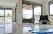 Rabbi Meir Penthouse 4 bedrooms 140 sqm Terace 60 sqm Lift Parking Apartment for sale in Tel Aviv