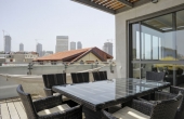 Rabbi Meir Penthouse 4 bedrooms 140 sqm Terace 60 sqm Lift Parking Apartment for sale in Tel Aviv