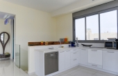 Rabbi Meir Penthouse 4 bedrooms 140 sqm Terace 60 sqm Lift Parking Apartment for sale in Tel Aviv